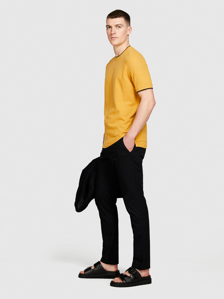 Clashing t-shirt - men's short sleeve t-shirts - Mustard | Sisley image number 2